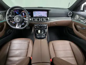 2021 Mercedes-Benz E-Класс с пробегом 23 587 км