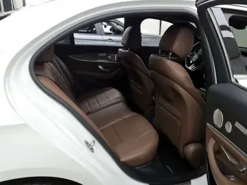 2021 Mercedes-Benz E-Класс с пробегом 23 587 км