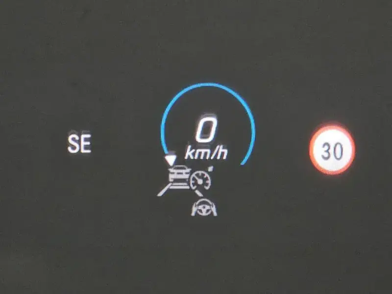 2023 Mercedes-Benz E-Класс с пробегом 25 003 км