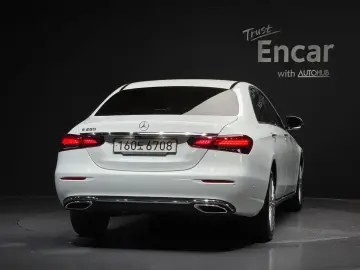 2022 Mercedes-Benz E-Класс с пробегом 58 558 км