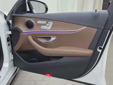 2022 Mercedes-Benz E-Класс с пробегом 58 558 км