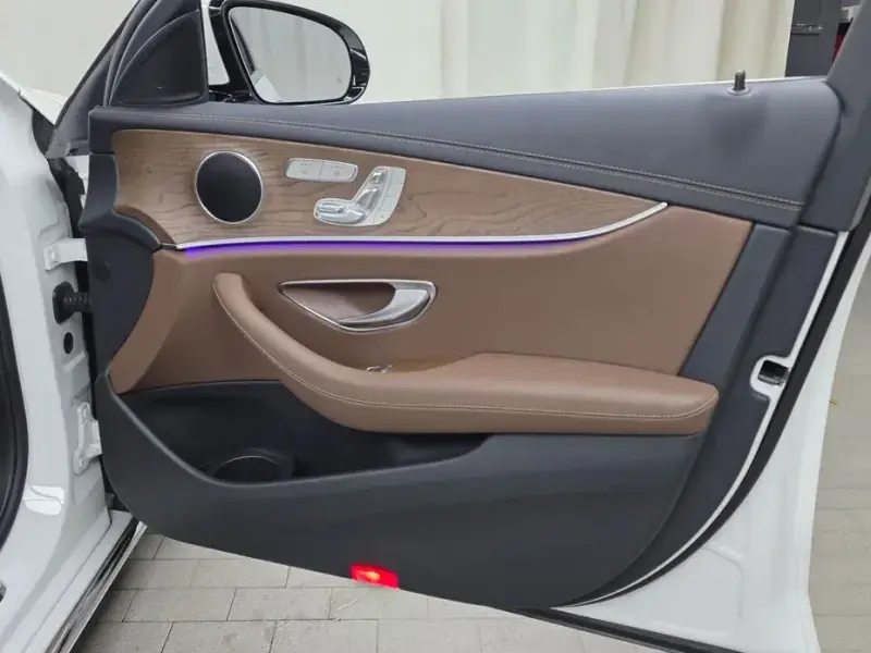 2022 Mercedes-Benz E-Класс с пробегом 58 558 км