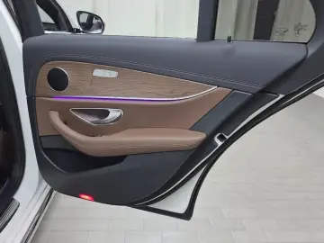 2022 Mercedes-Benz E-Класс с пробегом 58 558 км