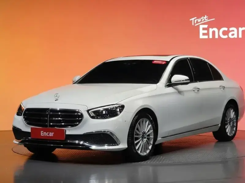 2022 Mercedes-Benz E-Класс с пробегом 68 502 км
