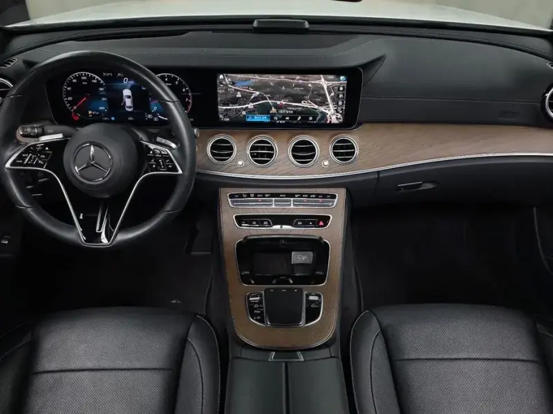 2022 Mercedes-Benz E-Класс с пробегом 68 502 км