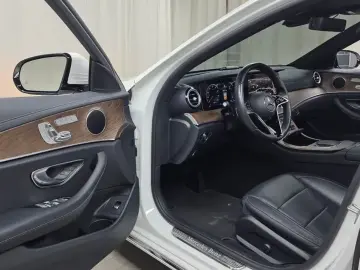 2022 Mercedes-Benz E-Класс с пробегом 68 502 км