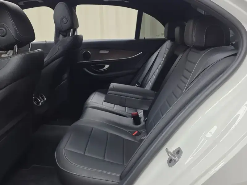 2022 Mercedes-Benz E-Класс с пробегом 68 502 км