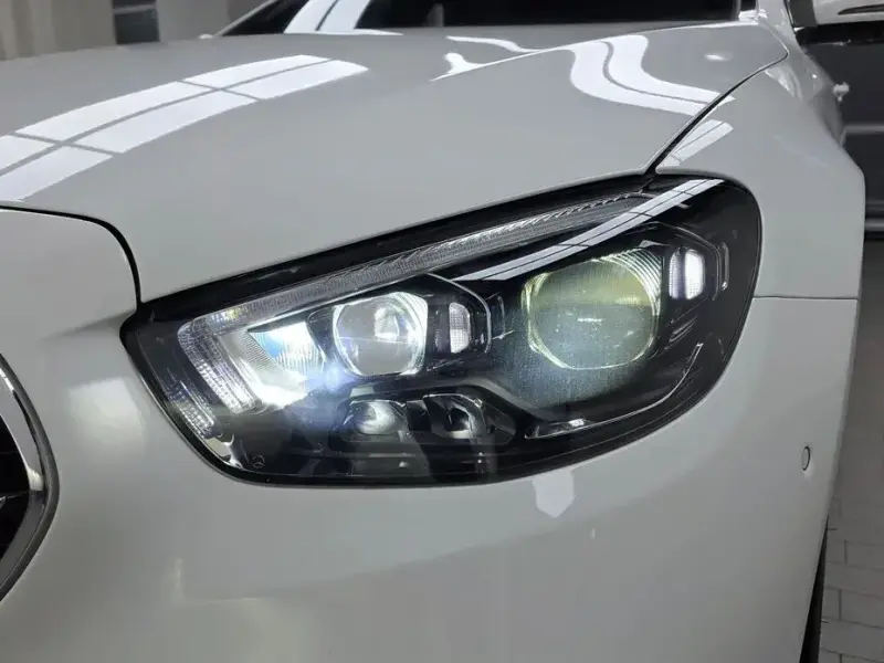2022 Mercedes-Benz E-Класс с пробегом 68 502 км