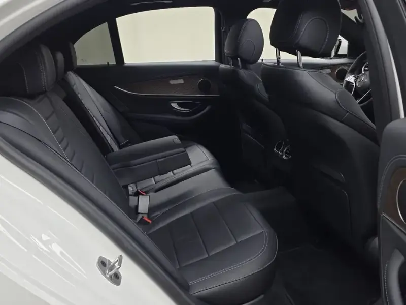 2022 Mercedes-Benz E-Класс с пробегом 68 502 км