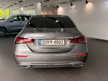 2022 Mercedes-Benz E-Класс с пробегом 37 782 км