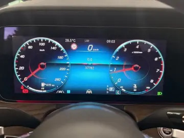 2022 Mercedes-Benz E-Класс с пробегом 37 782 км