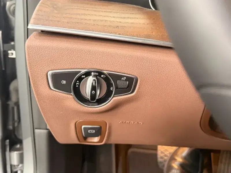 2022 Mercedes-Benz E-Класс с пробегом 37 782 км