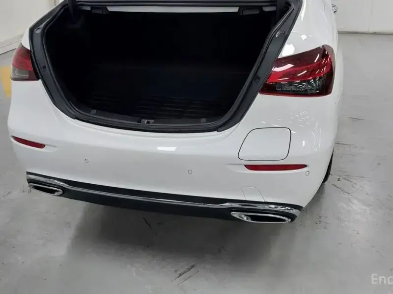 2023 Mercedes-Benz E-Класс с пробегом 37 938 км