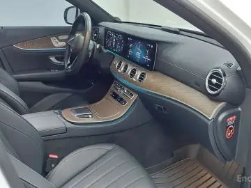 2023 Mercedes-Benz E-Класс с пробегом 37 938 км