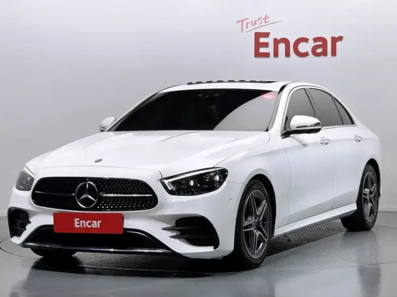 2022 Mercedes-Benz E-Класс с пробегом 60 335 км