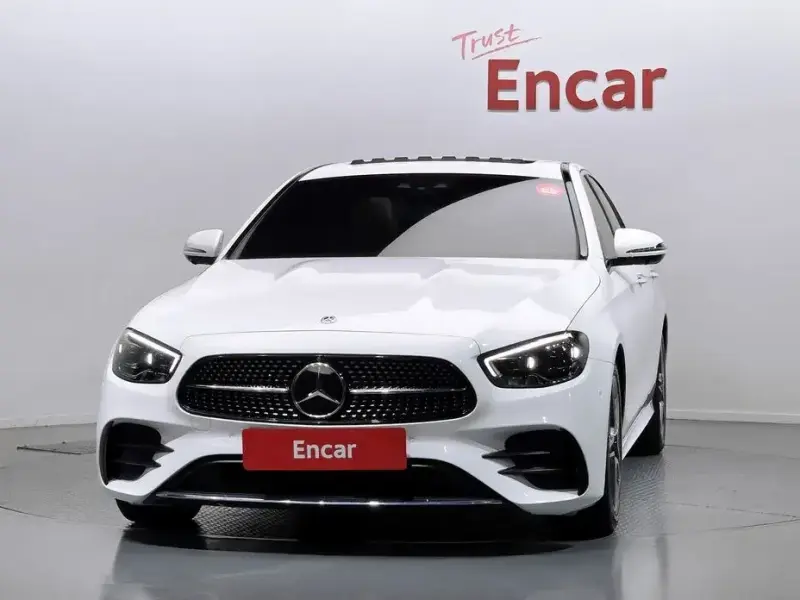 2022 Mercedes-Benz E-Класс с пробегом 60 335 км