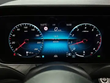 2022 Mercedes-Benz E-Класс с пробегом 60 335 км