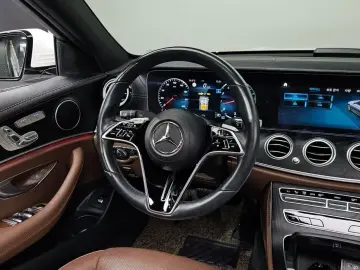 2022 Mercedes-Benz E-Класс с пробегом 60 335 км