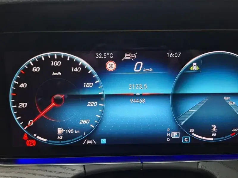 2021 Mercedes-Benz E-Класс с пробегом 94 467 км