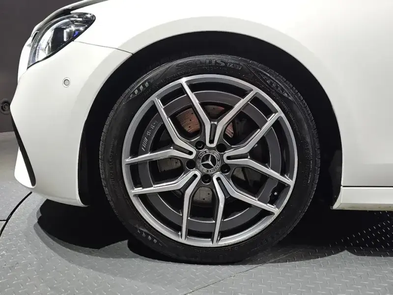 2021 Mercedes-Benz E-Класс с пробегом 50 240 км