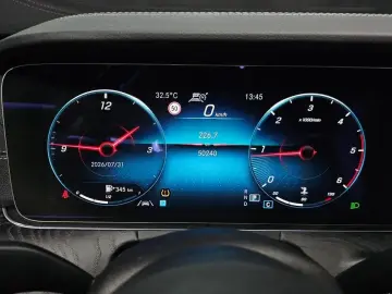 2021 Mercedes-Benz E-Класс с пробегом 50 240 км