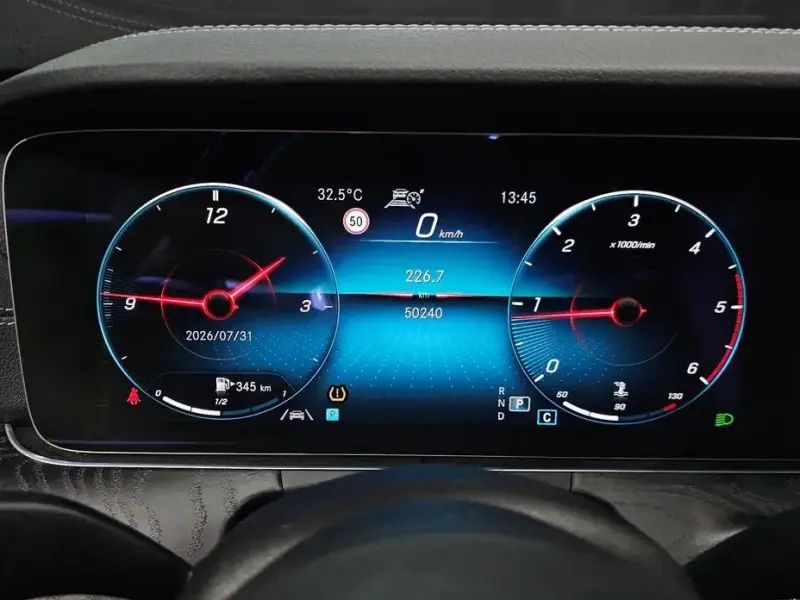 2021 Mercedes-Benz E-Класс с пробегом 50 240 км