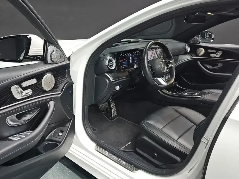 2021 Mercedes-Benz E-Класс с пробегом 50 240 км