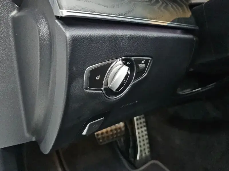 2021 Mercedes-Benz E-Класс с пробегом 50 240 км