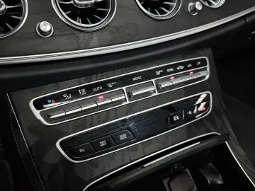 2021 Mercedes-Benz E-Класс с пробегом 50 240 км