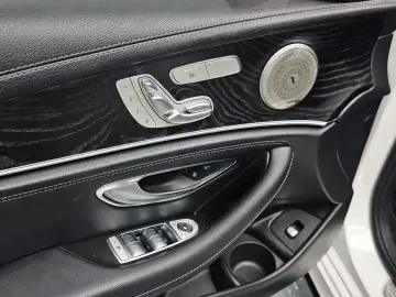 2021 Mercedes-Benz E-Класс с пробегом 50 240 км