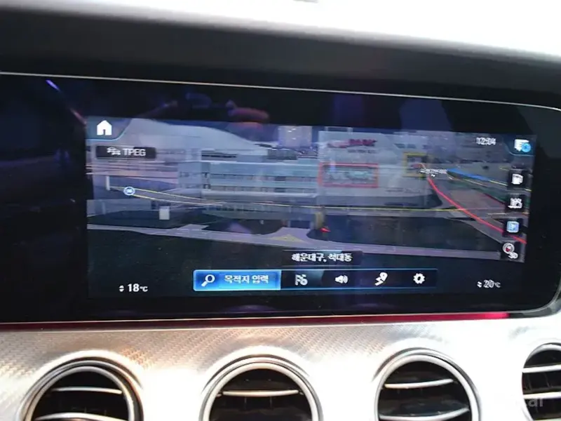 2021 Mercedes-Benz E-Класс с пробегом 63 904 км