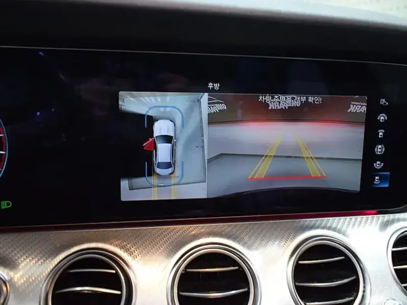 2021 Mercedes-Benz E-Класс с пробегом 63 904 км