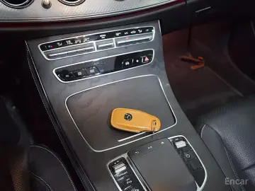 2021 Mercedes-Benz E-Класс с пробегом 63 904 км