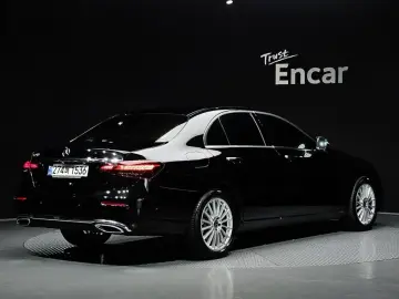 2022 Mercedes-Benz E-Класс с пробегом 33 787 км
