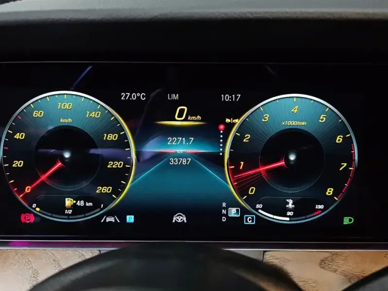 2022 Mercedes-Benz E-Класс с пробегом 33 787 км