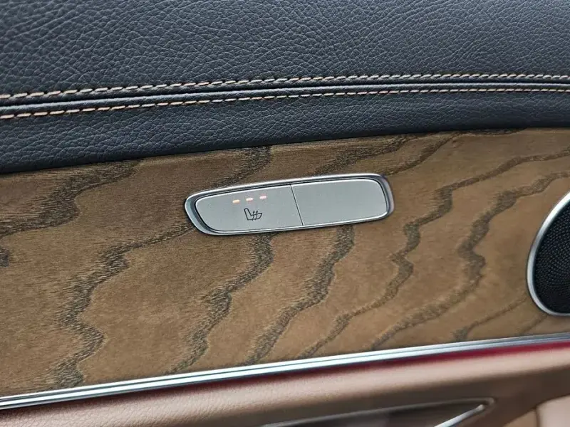 2022 Mercedes-Benz E-Класс с пробегом 33 787 км