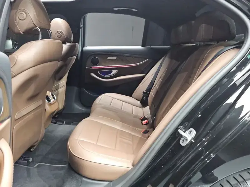 2022 Mercedes-Benz E-Класс с пробегом 33 787 км