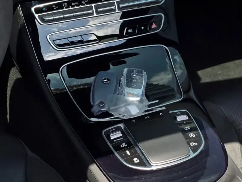 2022 Mercedes-Benz E-Класс с пробегом 37 793 км