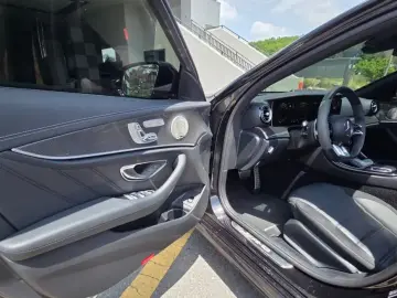 2022 Mercedes-Benz E-Класс с пробегом 37 793 км