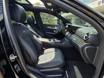 2022 Mercedes-Benz E-Класс с пробегом 37 793 км