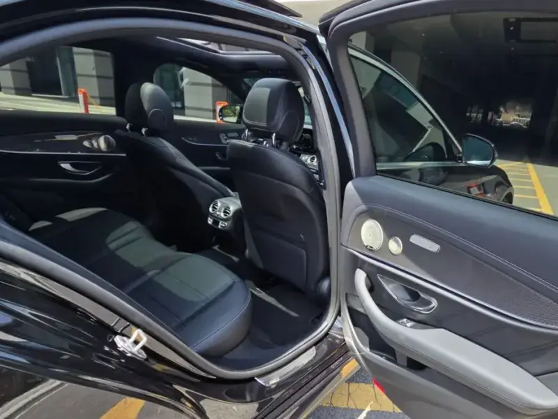2022 Mercedes-Benz E-Класс с пробегом 37 793 км