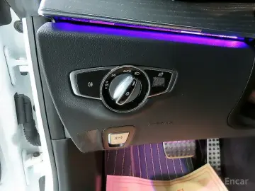 2021 Mercedes-Benz E-Класс с пробегом 19 208 км