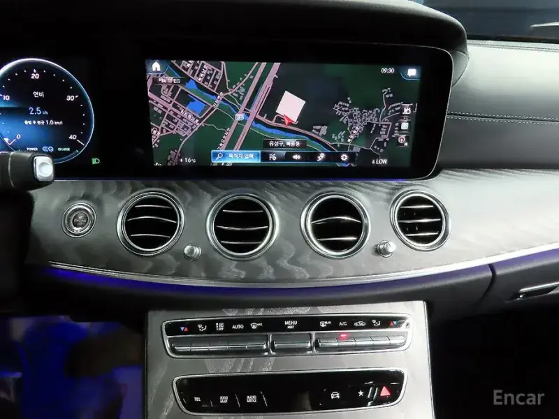 2023 Mercedes-Benz E-Класс с пробегом 38 400 км