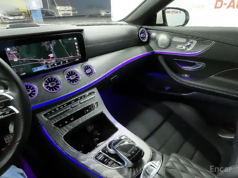 2021 Mercedes-Benz E-Класс с пробегом 19 208 км
