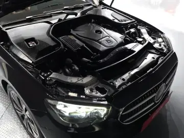 2022 Mercedes-Benz E-Класс с пробегом 40 546 км