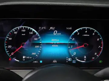 2022 Mercedes-Benz E-Класс с пробегом 40 546 км