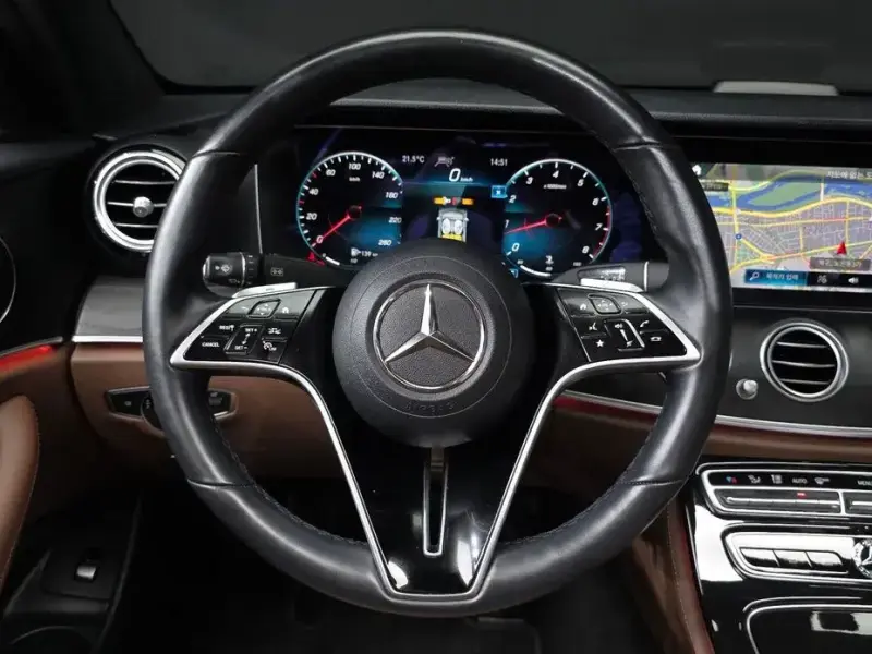 2022 Mercedes-Benz E-Класс с пробегом 40 546 км