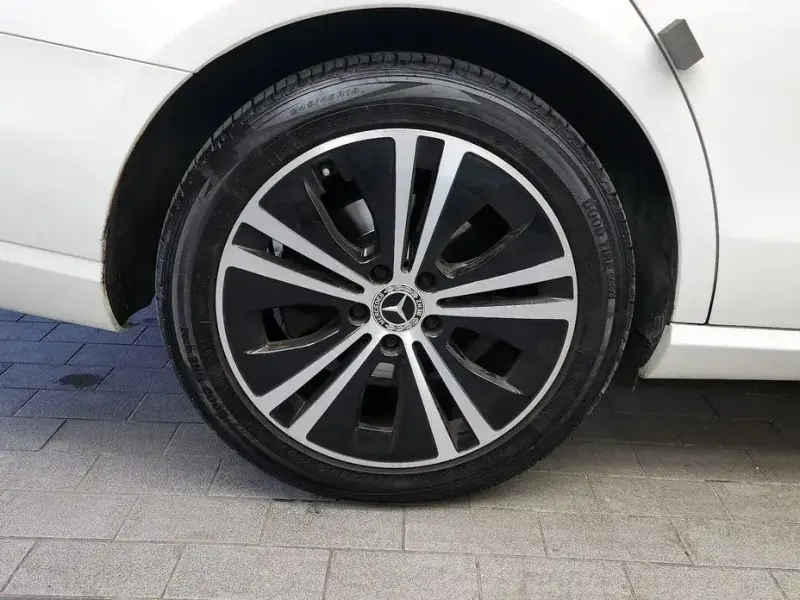 2021 Mercedes-Benz E-Класс с пробегом 81 863 км