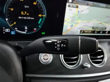 2021 Mercedes-Benz E-Класс с пробегом 81 863 км