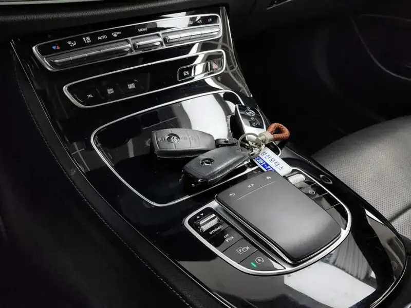 2021 Mercedes-Benz E-Класс с пробегом 81 863 км